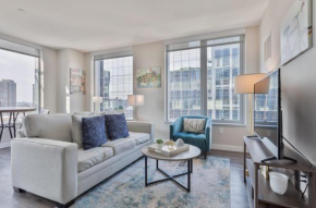 Luxury Apt with Balcony In Seaport - VIA-1524
